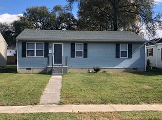 416 S Market St, Salem, VA 24153