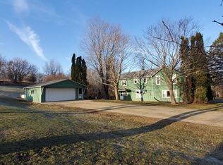 14375 W Springdale Rd, Forreston, IL 61030