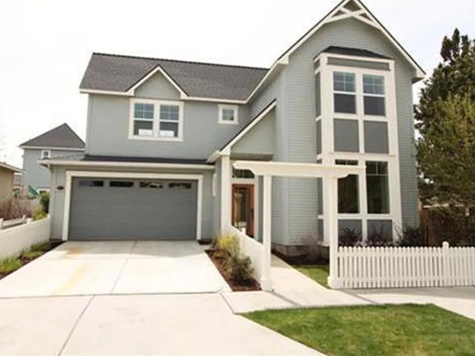 20115 Cumulus Ln