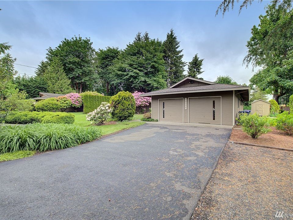 1st image of 16550 SE 45th Pl