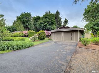 16550 SE 45th Pl, Bellevue, WA 98006