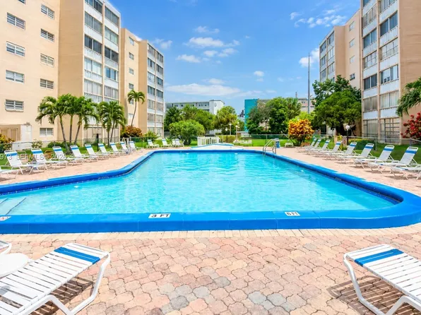 301 NE 14th Ave APT 507, Hallandale Beach, FL 33009