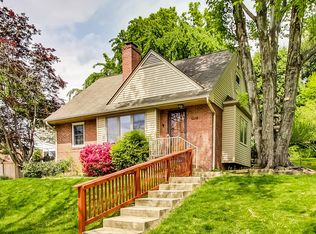 4709 Edgefield Rd, Bethesda, MD 20814