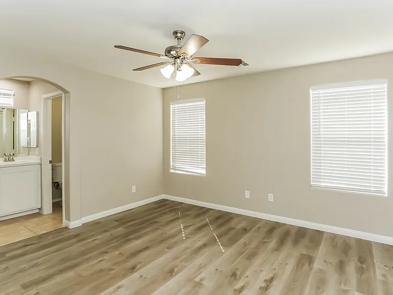 8329 Wildwood Glen Dr — Photo 8