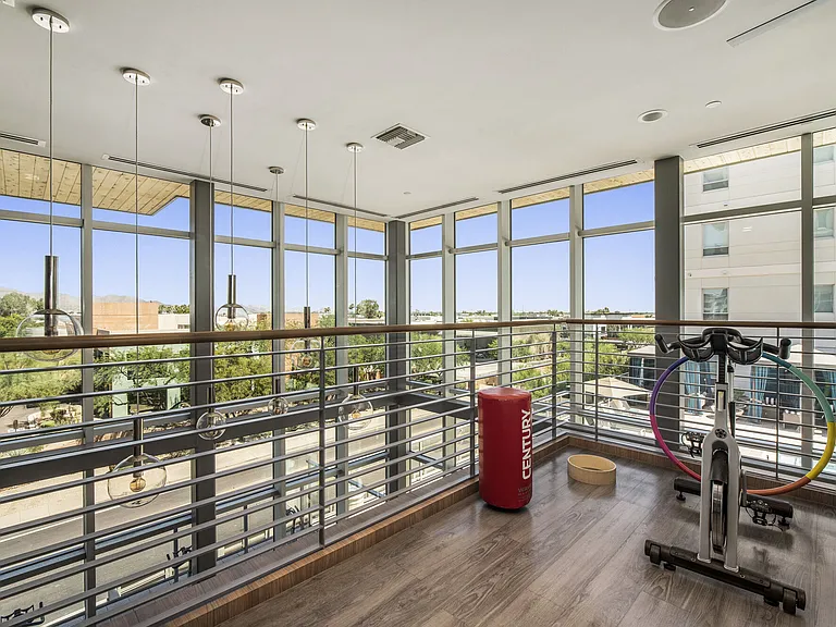 Broadstone Scottsdale Quarter — Photo 19