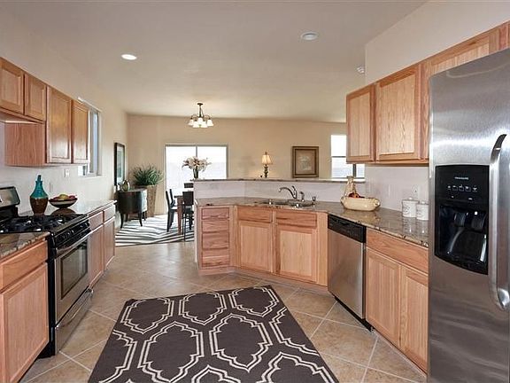 4th image of 3240 Calle Nueva Vis
