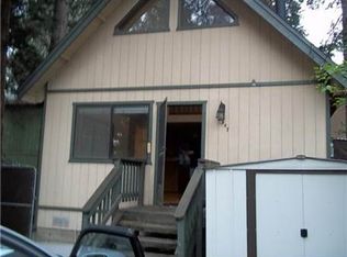 23347 S Village Ln, Crestline, CA 92325