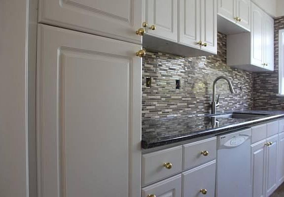 5th image of 9947 Robbins Dr APT 202