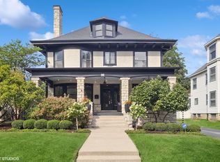 210 S La Grange Rd, La Grange, IL 60525