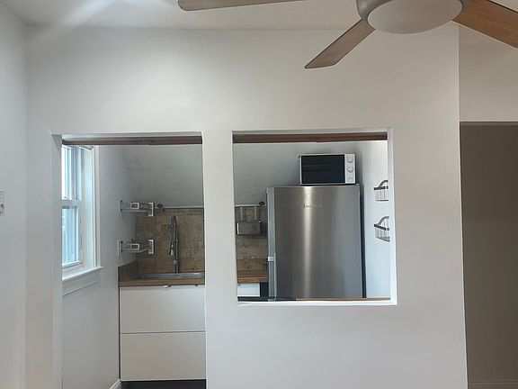5th image of 34 Telegraph St #3