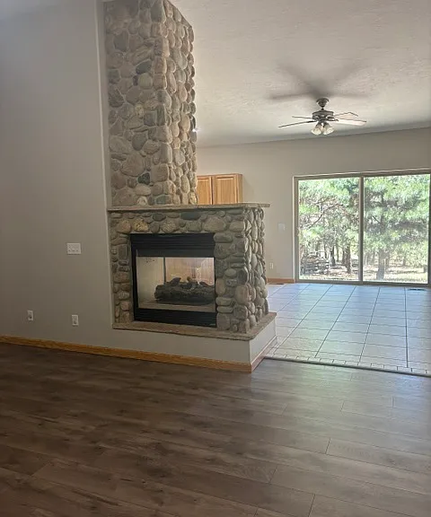 27 Ebony Ct — Photo 6