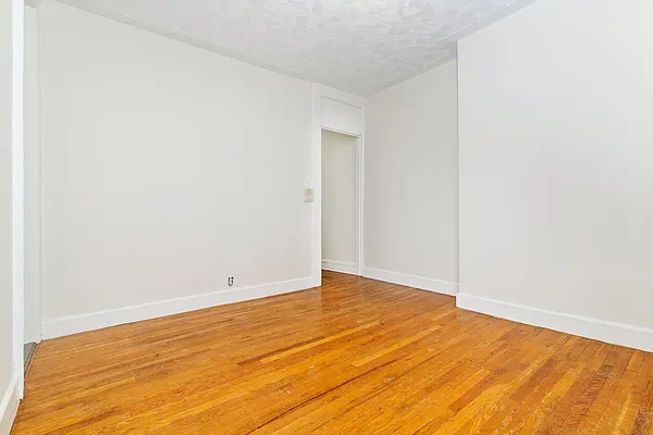 Rented by Heller Organization | media 32