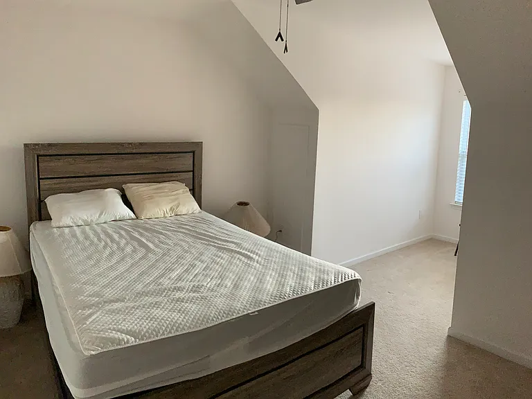 250 Opus Ct — Photo 18