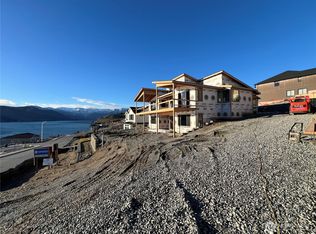 154 Apple Ave, Chelan, WA 98816