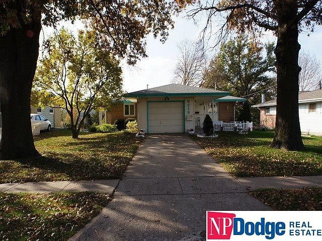 1st image of 5216 N 86th St