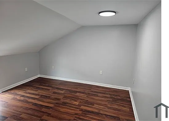 2724 Martin Luther King Jr Blvd — Photo 5