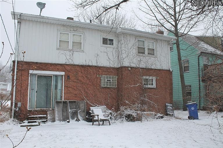 2nd image of 3026 Albion Rd