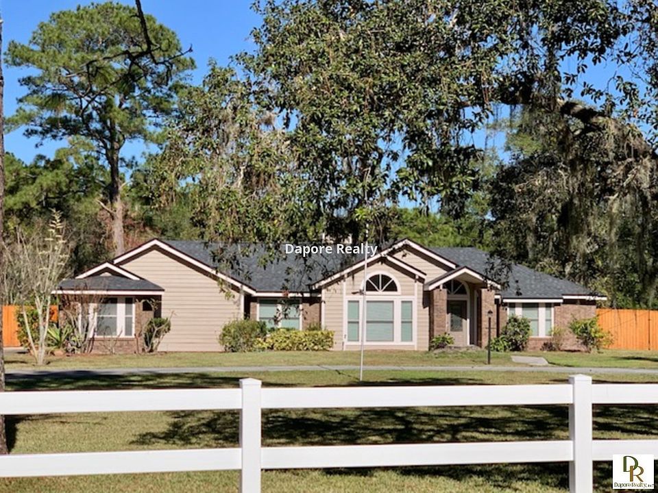 1st image of 370 Rockwell Cir