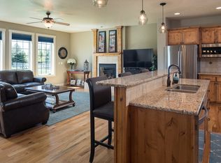1131 W Cherry Bello Dr, Eagle, ID 83616