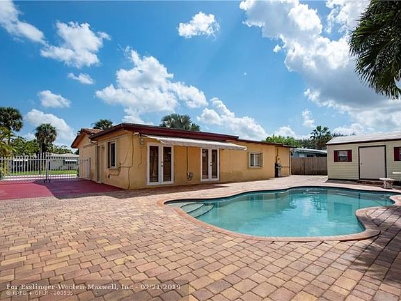 Pool Home in Palm Springs North!