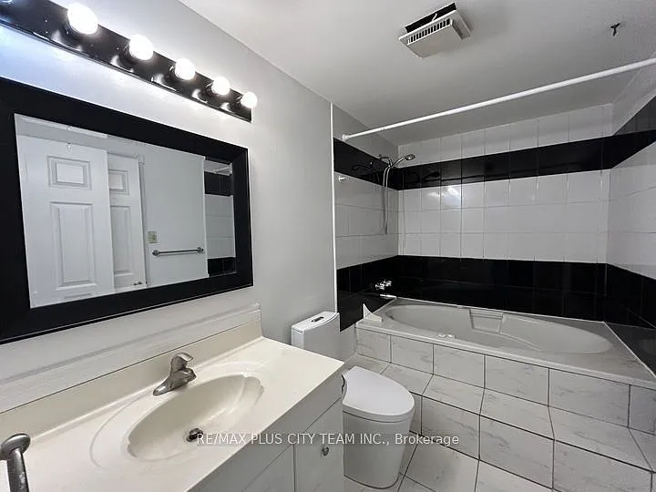 45 Jimston Dr #BASEMENT — Photo 17