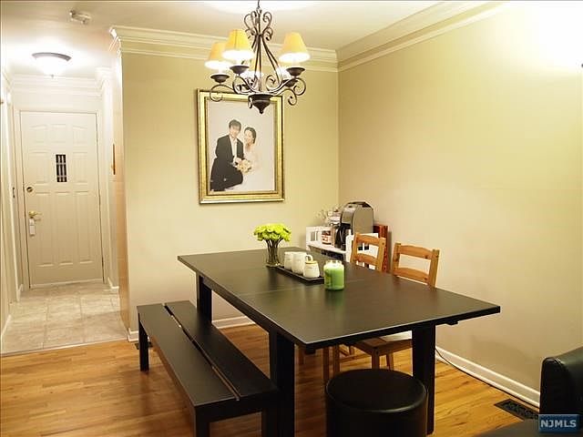 1st image of 6 Essex St APT H41