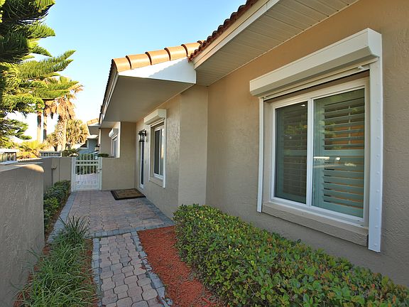 FRONT PATIO