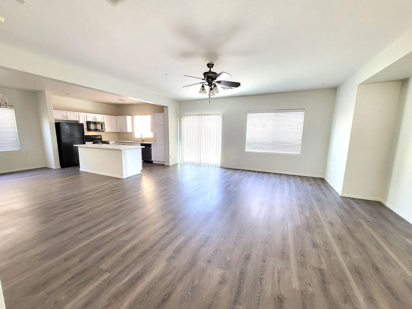 Summerlin 2 Story 3 Bedroom Home For Rent 716 Jacobs Ladder — Photo 4