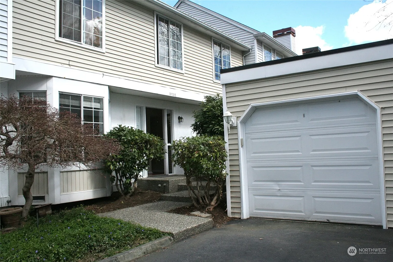 10232 NE 129th Lane photo 1