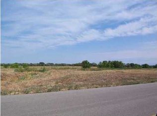 1370 S Waco Dr, Benton, KS 67017
