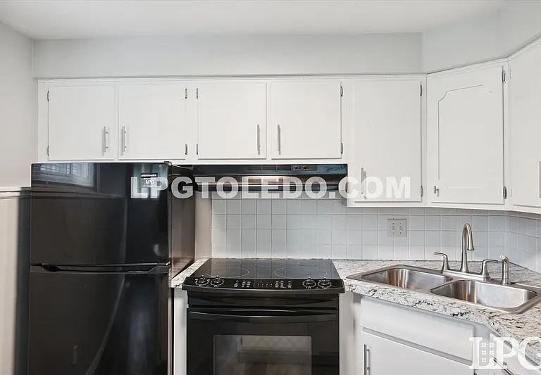3145 Sherbrooke Rd — Photo 7