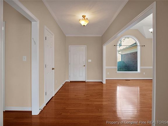 5th image of 7429 Wilkins Dr