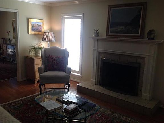 4th image of 1119 Windsong Ln
