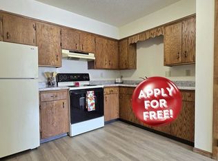 1012 10th St NE #15, Jamestown, ND 58401
