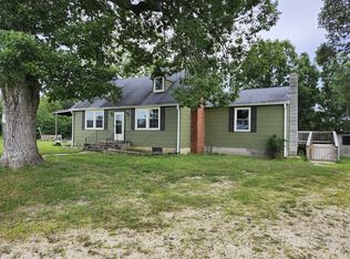 725 Micajah Rd, Brookneal, VA 24528