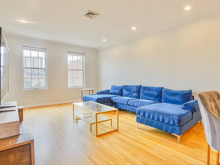 1001 Clinton St #5B — Photo 5
