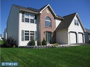 411 Riviera Dr, Blandon, PA 19510