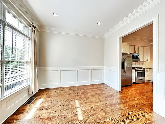5th image of 1203 Virginia Park Dr NE