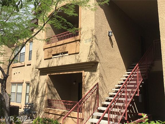 2nd image of 8250 N Grand Canyon Dr Unit 1155