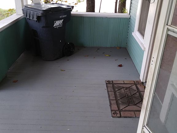 4th image of 111 N 29th St