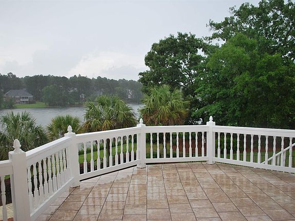 3rd image of 412 Aiken Hunt Cir