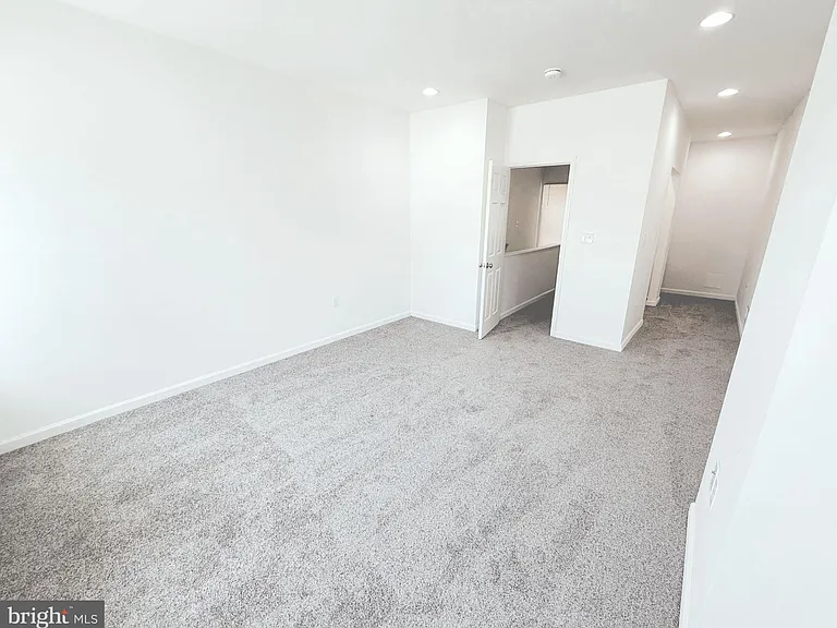 812 N Payson St — Photo 11