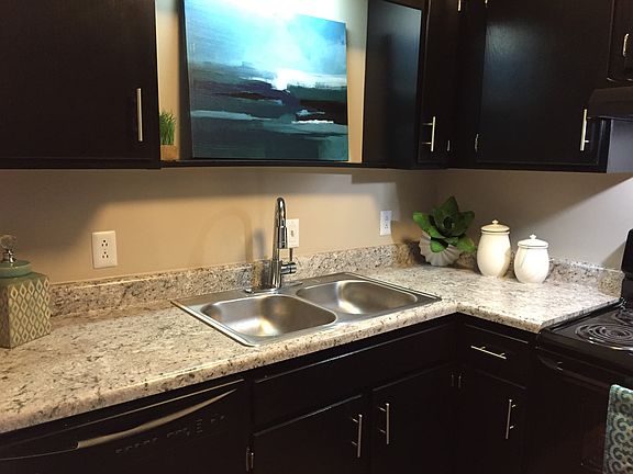 2nd image of 2611 Scarlett Oak Ct