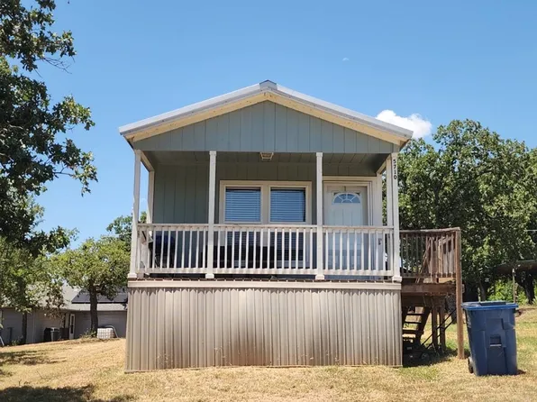 5710 Highland Dr, Granbury, TX 76048