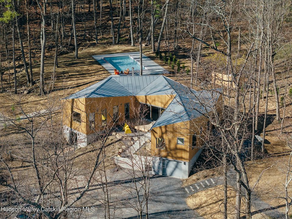 1st image of 760 Ohayo Mountain Road