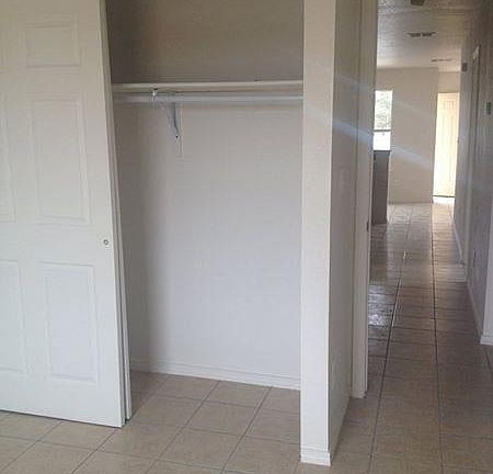 5th image of 8489 Roseway Dr #A/b