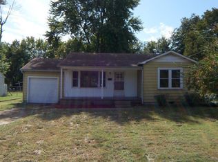 917 Parker Ave, Springdale, AR 72764