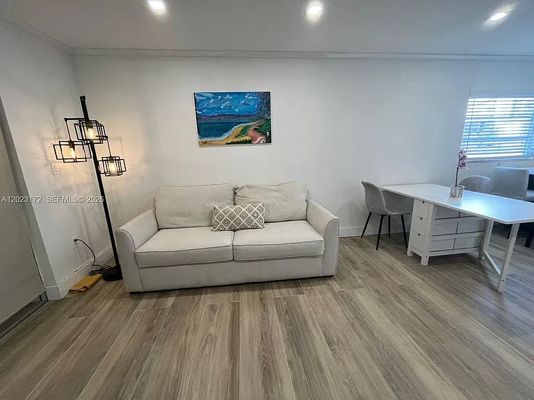 6965 Harding Ave #401 — Photo 3