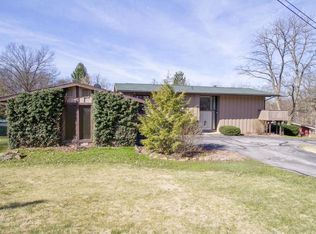 1066 N Portage Path, Akron, OH 44313