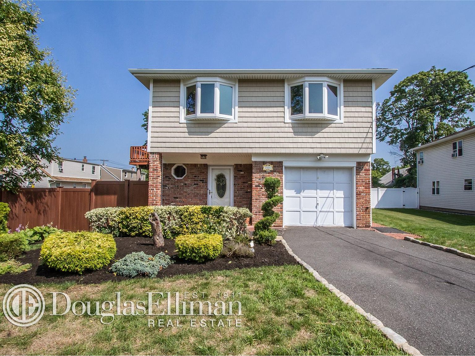 710A Prospect Pl, Bellmore, NY 11710 Zillow